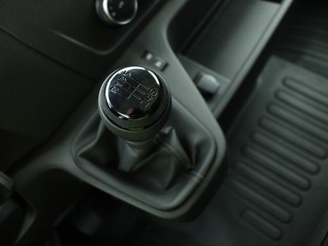 Renault MASTER T35 2.3 dCi 135 L2H2 Navigatie Achteruitrijcamera Cruise Control Bluetooth