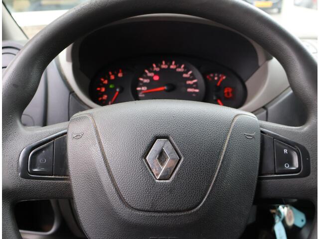 Renault MASTER T35 2.3 DCI 145 PK L3H3 + TREKHAAK / CAMERA / NAVIGATIE
