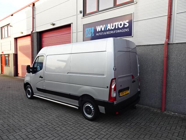 Renault MASTER T35 2.3 dCi L2H2 airco 130 pk 3 zits