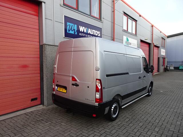 Renault MASTER T35 2.3 dCi L2H2 airco 130 pk 3 zits