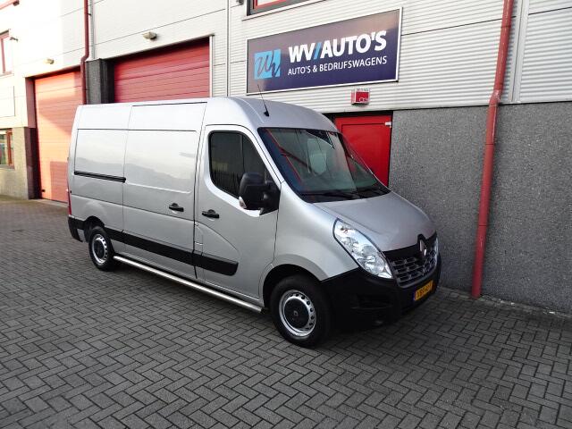 Renault MASTER T35 2.3 dCi L2H2 airco 130 pk 3 zits
