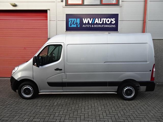 Renault MASTER T35 2.3 dCi L2H2 airco 130 pk 3 zits