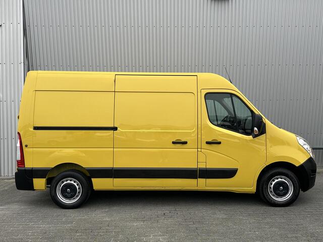 Renault MASTER T35 2.3 dCi L2H2*A/C*HAAK*CRUISE*3P*NAVI*CAM*TEL*