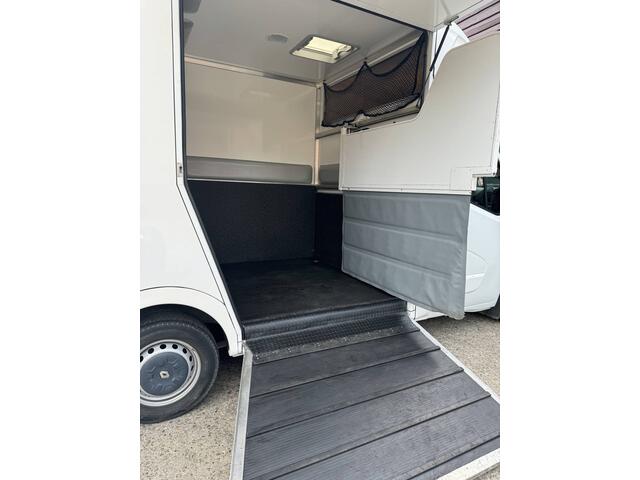 Renault MASTER 2.3 dCi 170pk Paardenwagen Marge!! Paragan 1ste eigenaar 68dkm Euro 6