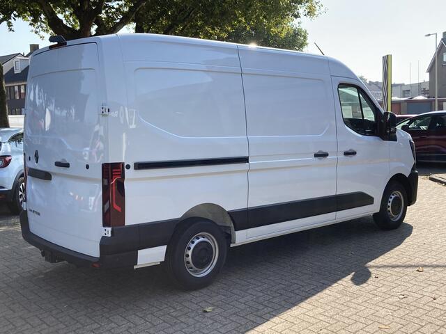 Renault MASTER T35 2.0 dCi 150 L2H2 Advance - Google Navi - Trekhaak - Camera - Reservewiel