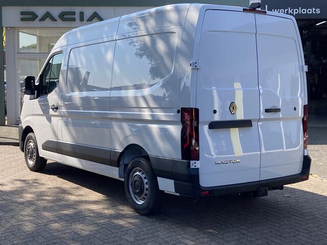 Renault MASTER T35 2.0 dCi 150 L2H2 Advance - Google Navi - Trekhaak - Camera - Reservewiel
