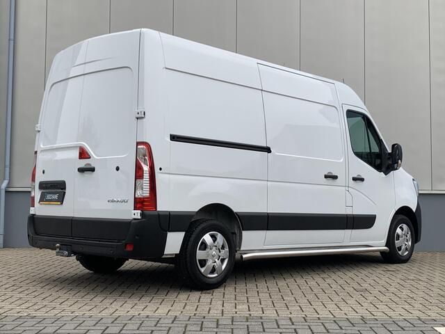 Renault MASTER 2.3 dCi 135 T35 L2H2 Work Edition CAMERA | PARKEERSENSOREN | DODEHOEK ASSIST. | ALL SEASON BANDEN | TREKHAAK