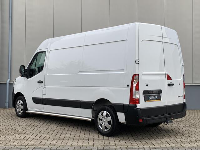 Renault MASTER 2.3 dCi 135 T35 L2H2 Work Edition CAMERA | PARKEERSENSOREN | DODEHOEK ASSIST. | ALL SEASON BANDEN | TREKHAAK