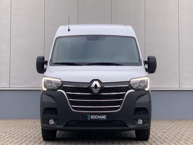 Renault MASTER 2.3 dCi 135 T35 L2H2 Work Edition CAMERA | PARKEERSENSOREN | DODEHOEK ASSIST. | ALL SEASON BANDEN | TREKHAAK
