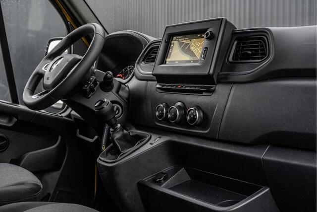 Renault MASTER 2.3 dCi L2H2 | Euro 6 | 136 PK | Cruise | Airco | Navigatie | LED