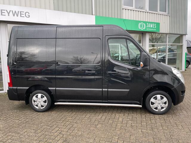Renault MASTER T33 2.3 dCi L1H2 S&S, Automaat, Nav, Camera