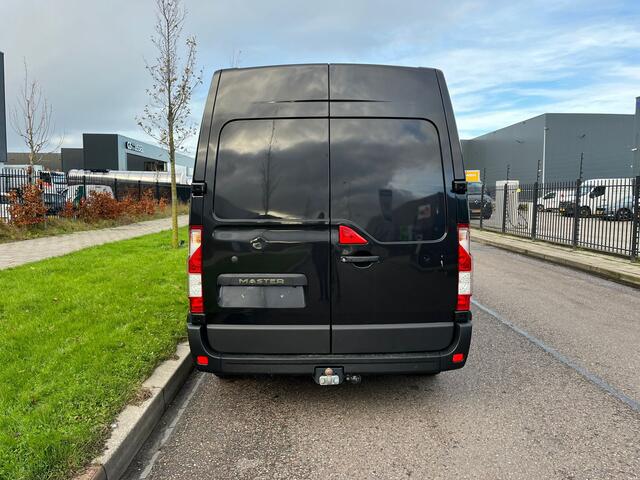 Renault MASTER Renault 130.33 L2H2 2.3dci