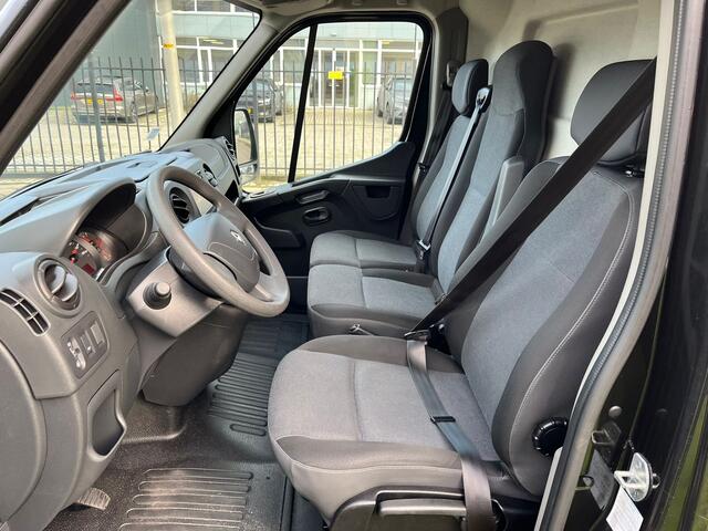 Renault MASTER Renault 130.33 L2H2 2.3dci