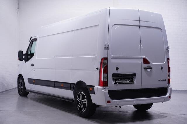 Renault MASTER 2.3 DCi 135 pk L3H2 Black Style Edition Navi Camera, 17" LMV, Sidebars Zwart, Zonneklep, 3-Zits, Uniek