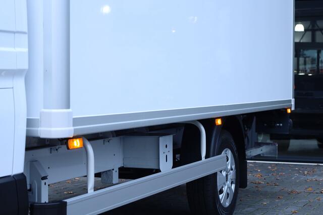 Renault MASTER 2.3 dCi 150-pk BAKWAGEN | Advance | Nw Model | Laadklep | Aut.Airco | Trekhaak | Cruise | Navi by App | Spoiler | 423x214x230
