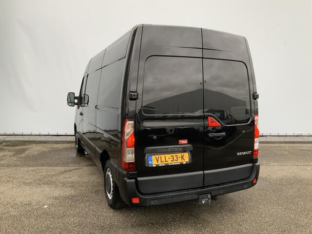 Renault MASTER T35 2.3 dCi 150 L2H2 Airco Cruise Camera 3 Zits Navi Trekhaak 2500 kg Euro 6