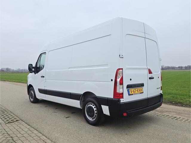 Renault MASTER T33 2.3 dCi 135 L2H2 Comfort - 135 Pk - Euro 6 - Airco - Cruise Control