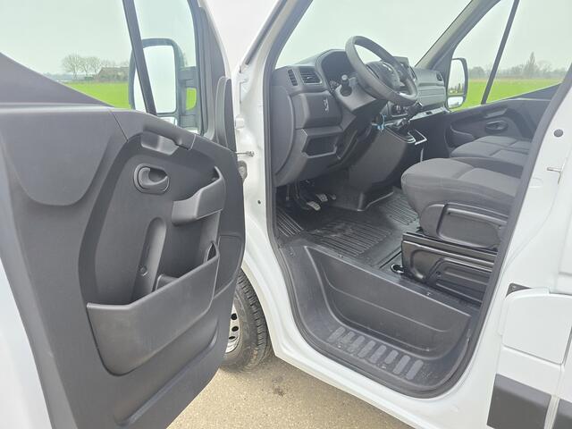 Renault MASTER T33 2.3 dCi 135 L2H2 Comfort - 135 Pk - Euro 6 - Airco - Cruise Control