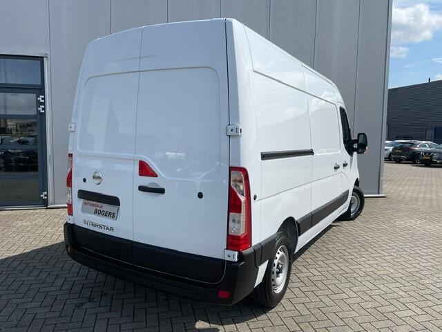 Renault MASTER 2.3 dCi 135 L2H2 Comfort ( Nissan Interstar) Airco, Cruise Control, Parkeersensoren, Radio, Blue Tooth, Laadruimte betimmering en vloer