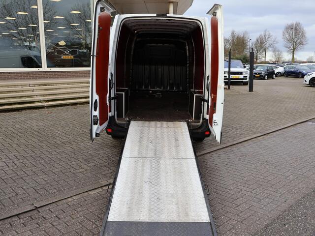 Renault MASTER T35 2.3 DCI 170 PK L3H2 | OPRIJPLAAT + LIER | LUCHTVERING | TREKHAAK | CAMERA | NAVIGATIE