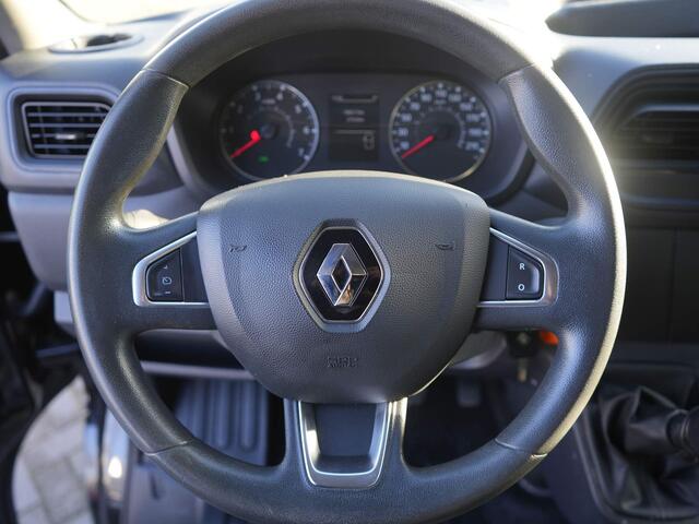 Renault MASTER T33 2.3 dCi 135 L2H2 - Parkeersensoren voor + achter - Bluetooth
