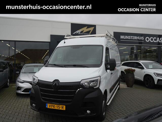 Renault MASTER T35 2.3 dCi 135 L3H2 Comfort - Trekhaak - All Seasonbanden - Imperiaal