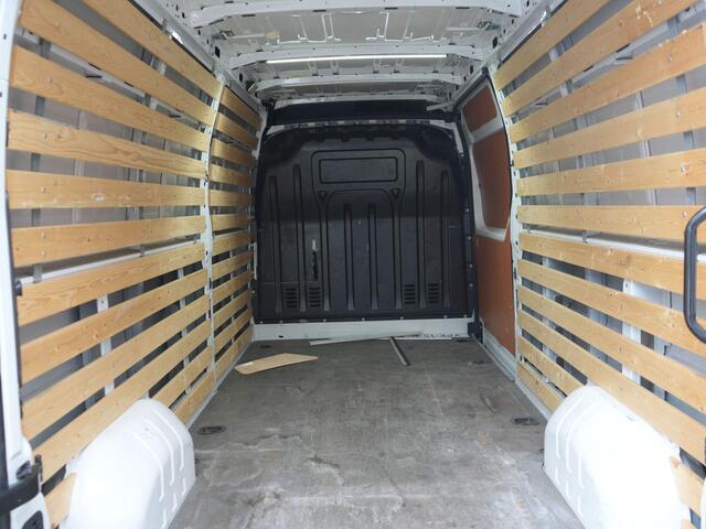 Renault MASTER T35 2.3 dCi 135 L3H2 Comfort - Trekhaak - All Seasonbanden - Imperiaal