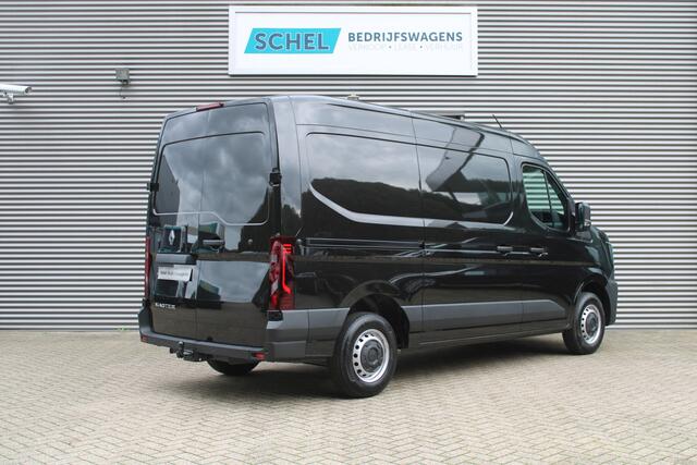 Renault MASTER T35 2.0 dCi 130pk L2H2 Advance - Carplay - Climate - Parkeersensoren - LED - Trekhaak - DAB - Stoelverwarming - Rijklaar