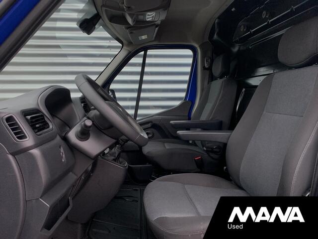 Renault MASTER T35 2.3 dCi 135 L3H2 Comfort Cruise Airco Bijrijdersbank NAVI Bluetooth Sensoren Airbag LED