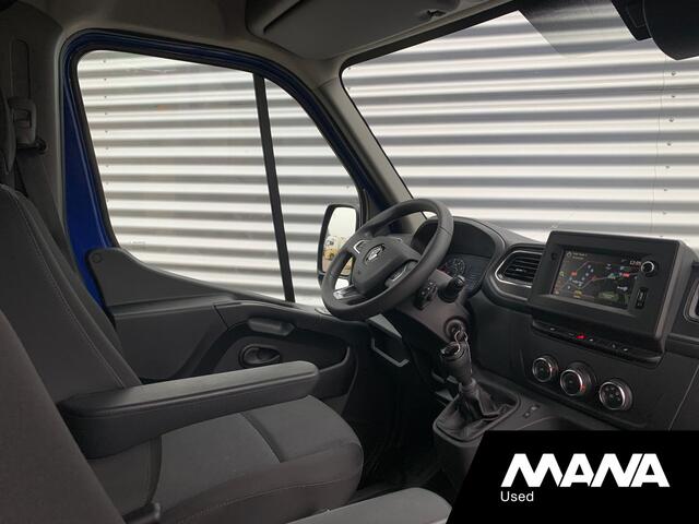 Renault MASTER T35 2.3 dCi 135 L3H2 Comfort Cruise Airco Camera Blindehoek Detectie Bijrijdersbank NAVI Bluetooth Sensoren Airbag LED