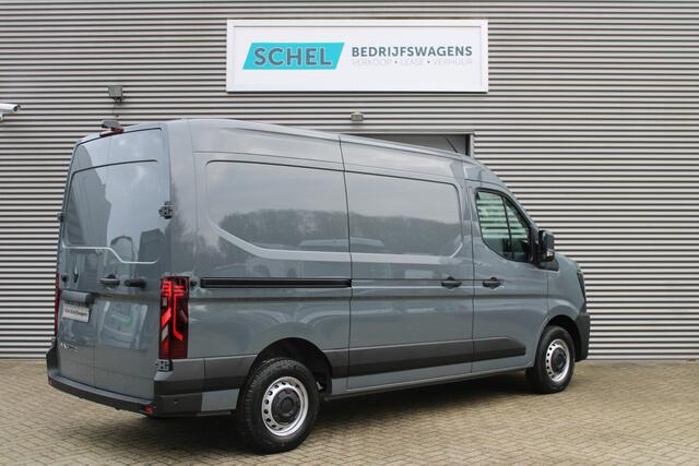 Renault MASTER T35 2.0 dCi 170pk L2H2 Extra - Navigatie - Camera - 270 gr deuren - Parkeersensoren - Draadloos laden - Rijklaar