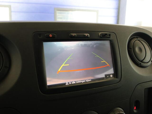 Renault MASTER T33 2.3 DCI 130 PK L2H2 + WERKPLAATS INRICHTING | TREKHAAK | NAVIGATIE