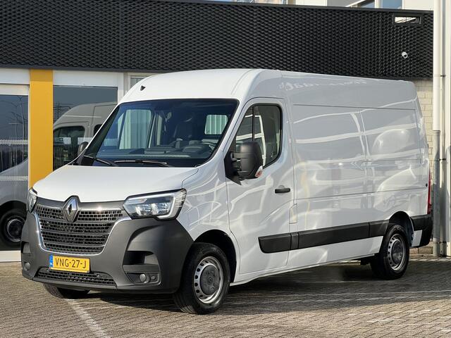 Renault MASTER T33 2.3 dCi 135 L2H2 Comfort | Trekhaak | Navigatie | DAB | Parkeersensoren | Airco |