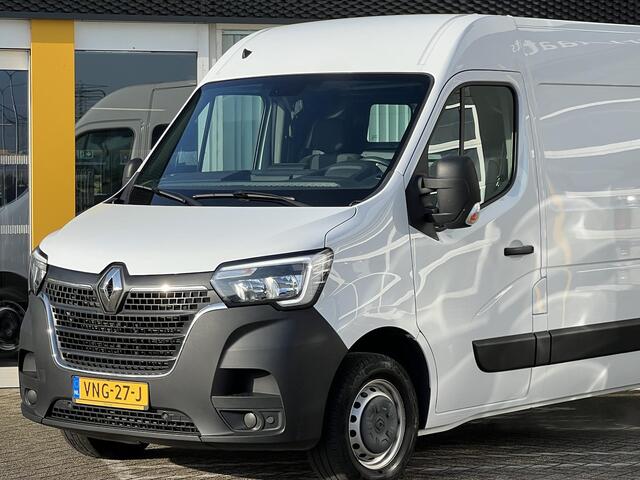 Renault MASTER T33 2.3 dCi 135 L2H2 Comfort | Trekhaak | Navigatie | DAB | Parkeersensoren | Airco |
