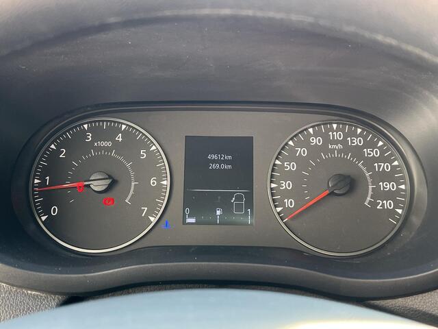 Renault MASTER T33 2.3 dCi 135 L2H2 Comfort | Trekhaak | Navigatie | DAB | Parkeersensoren | Airco |