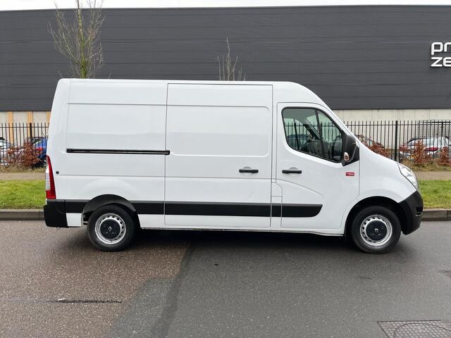 Renault MASTER 130.35 L2 H2 2.3 Dci, 130 pk, Euro 6, Nav, Airco,