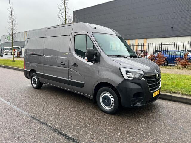 Renault MASTER 135.35 L2 H2 2.3 DCI, Airco, Nav, !!! 67.54 km !!!