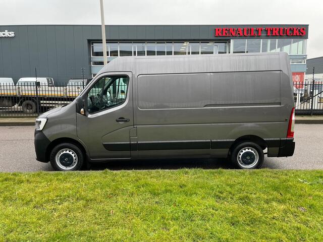 Renault MASTER 135.35 L2 H2 2.3 DCI, Airco, Nav, !!! 67.54 km !!!