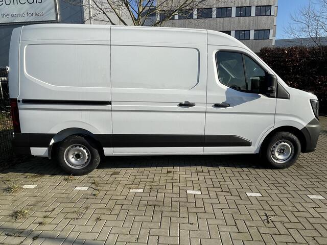 Renault MASTER T35 2.0 dCi 130 L2H2 Advance / Rijklaar ¤ 37.239,- Excl. BTW /