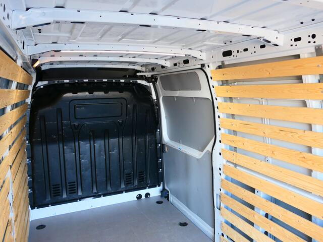 Renault MASTER T35 2.3 dCi 150 L3H2 Energy Work Edition - Betimmering lat-lat, trekhaak, allseasons, navi, camera