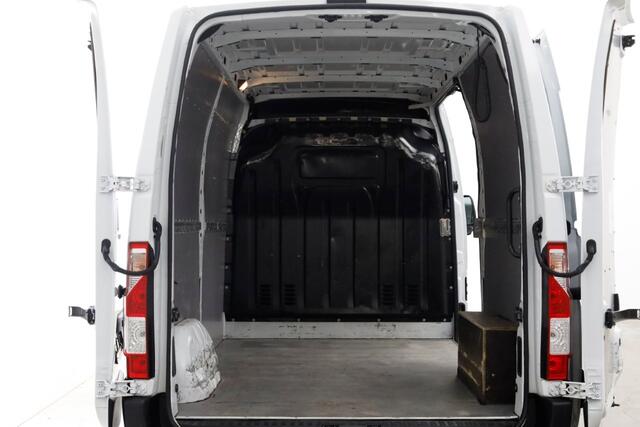 Renault MASTER T35 2.3 dCi 135pk L2H2 Laadklep Airco/Navi 05-2021