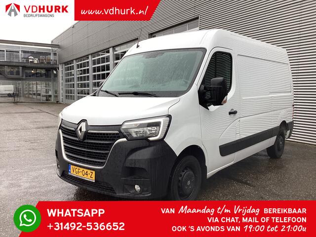 Renault MASTER T35 2.3 dCi 135 pk L2H2 BPM VRIJ! NL auto/ 270Gr.Deuren/ 2.5t Trekverm./ Carplay/ Navi/ PDC/ Airco