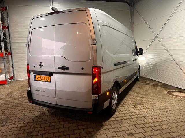 Renault MASTER T35 2.0 dCi 150 L3H2 Extra VVB367 BPM vrij! Benut nu nog uw voordeel!