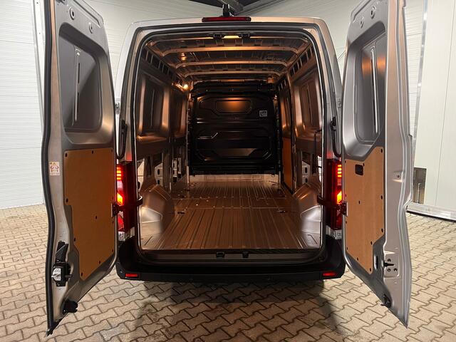 Renault MASTER T35 2.0 dCi 150 L3H2 Extra VVB367 BPM vrij! Benut nu nog uw voordeel!