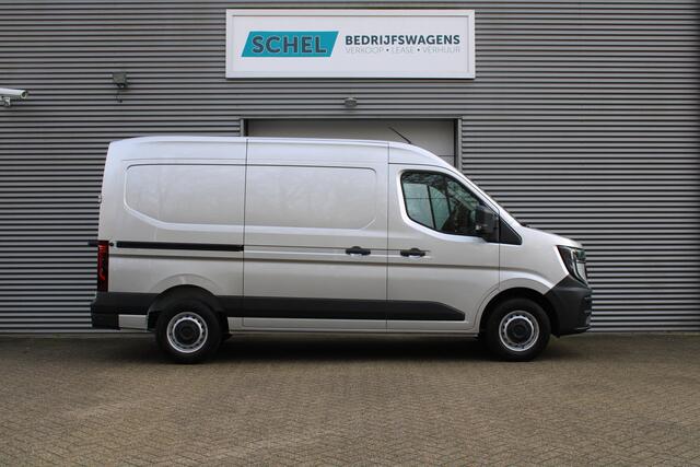 Renault MASTER T35 2.0 dCi 170pk L2H2 Extra - Navigatie - Camera - 270 gr deuren - Parkeersensoren - Draadloos laden - Rijklaar