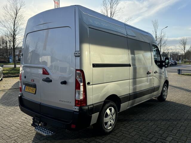 Renault MASTER T35 2.3 dCi L2H3 En.| Airco, Cruise, Trekhaak, DAB, Camera