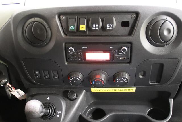 Renault MASTER 2.3 dCi 170PK AUTOMAAT LOWLINER VERKOOPWAGEN