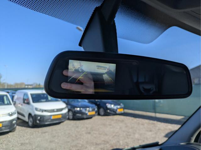Renault MASTER T33 2.3 dCi L1H1 Imperiaal Trekhaak 3-Persoons A.Camera Airco Cruise Control Lat om lat betimmering Betonplex Vloer Bluetooth Sidebars 1e Eigenaar EURO 6 Y
