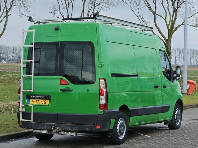 Renault MASTER T35 2.3 dCi L2H2 airco, imperiaal, trap, trekhaak, camera