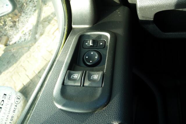 Renault MASTER T35 2.3 dCi 135 L2H2